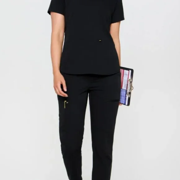 NEW Fabletics On Call Scrub Reflective Jogger RARE Black Rainbow M Short Petite - Picture 6 of 8